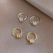 Hong Kong (designer) RVY 2021 new earrings female temperament simple light luxury fashion earrings atmospheric ear studs