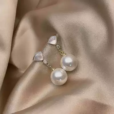 Hong Kong (designer) RVY 2021 new earrings female pearl earrings celebrity earrings female senior atmosphere