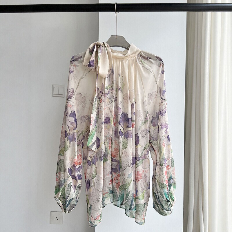 A Lady with Both Money and Taste! Double-Layered Silk Inside and Out~ Ethereal and Elegant! Bow Tie Ribbon Shirt for Women