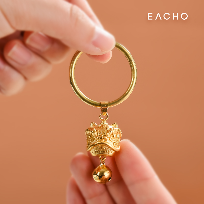 Pure brass wake lion bell keychain pendant allows handmade simple National tide car pendant to open up evil peace lucky circle