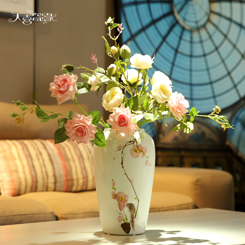 European postmodern contracted ceramic vase of dry flower arranging living room table home decoration wedding gift furnishing articles