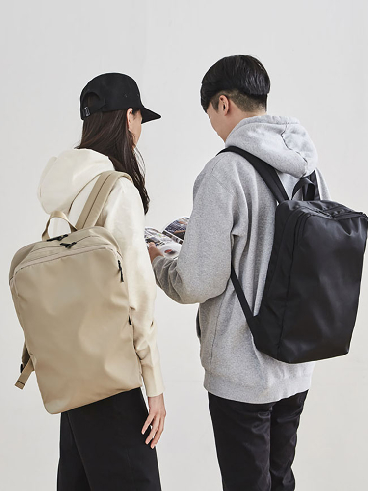 Computer backpack men's Korean version of the wild fashion trend school bag Youth travel essential light casual simple backpack