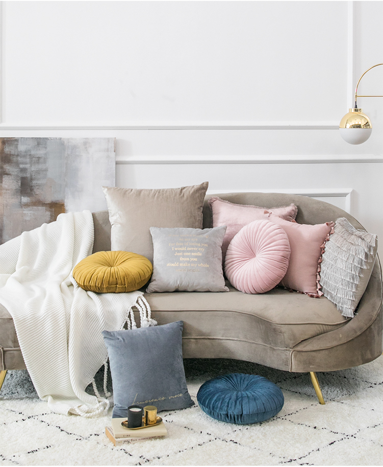 Du lịch cầm tay nhung nhung gối sofa gối đệm thắt lưng văn phòng ăn trưa nghỉ gối gối đầu gối - Rửa sạch / Chăm sóc vật tư túi đựng đồ skincare
