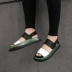 Mùa hè Nhật Bản rỗng dép La Mã nam da hở ngón Châu Âu đôi dép màu da nam và nữ - Sandal giày thể thao Sandal