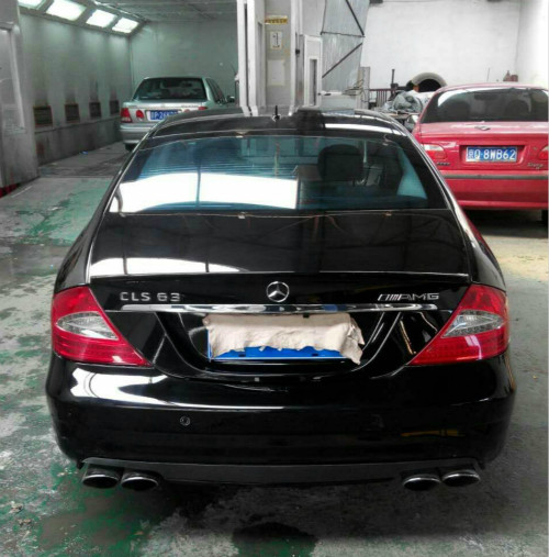 Auto repair plant physical service car beauty decoration old car refurbished car paint polishing whole car polishing