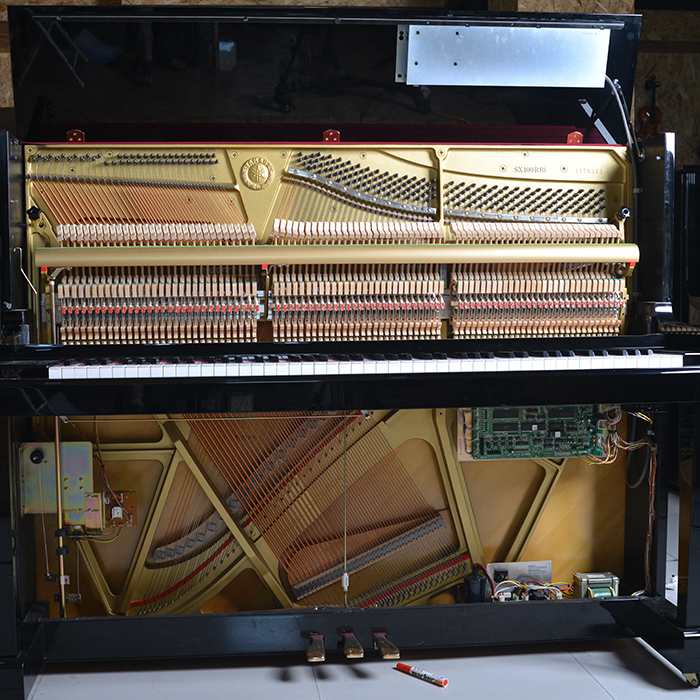 Nhật Bản nguyên bản Yamaha SX100RBI hệ thống chơi đàn piano Đàn piano cũ Nhật Bản Yamaha piano one