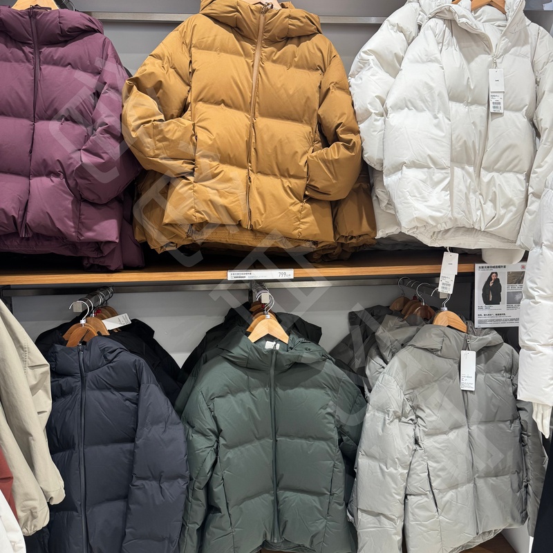 2025 Uniqlo New Winter Women's Seamless Taped down Jacket Warm down Hooded Coat 478577