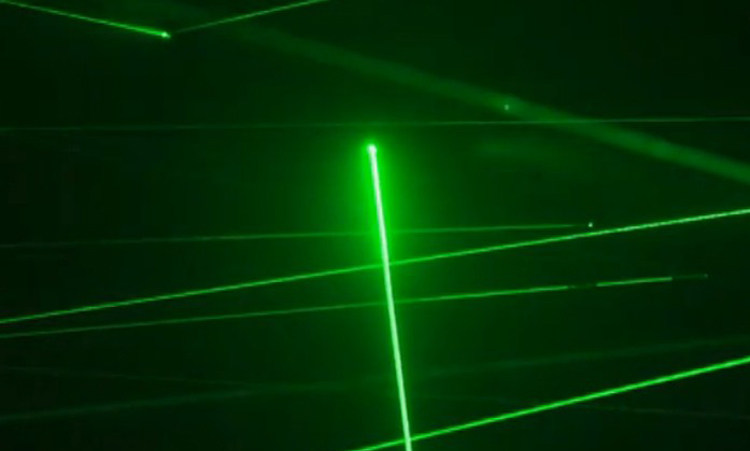 Сцена игра в секрете комнаты 3.jpg