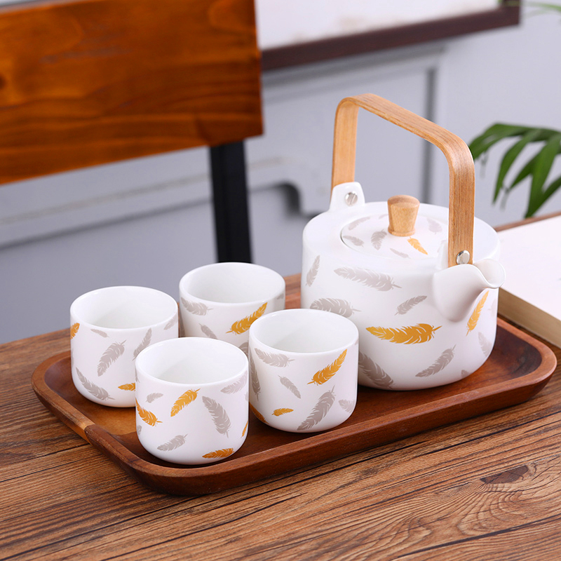 Modest Chinese kung fu tea set household contracted and I art ceramics jingdezhen tea cup teapot tea art is the living room