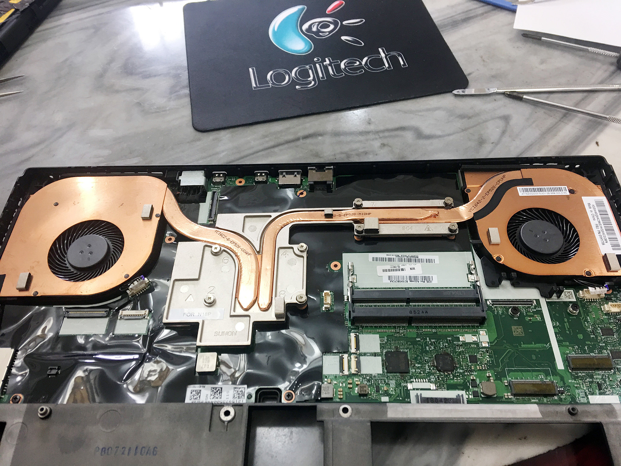 New original fit Thinkpad P52 EP520 fan radiator module FRUs: 01HY786