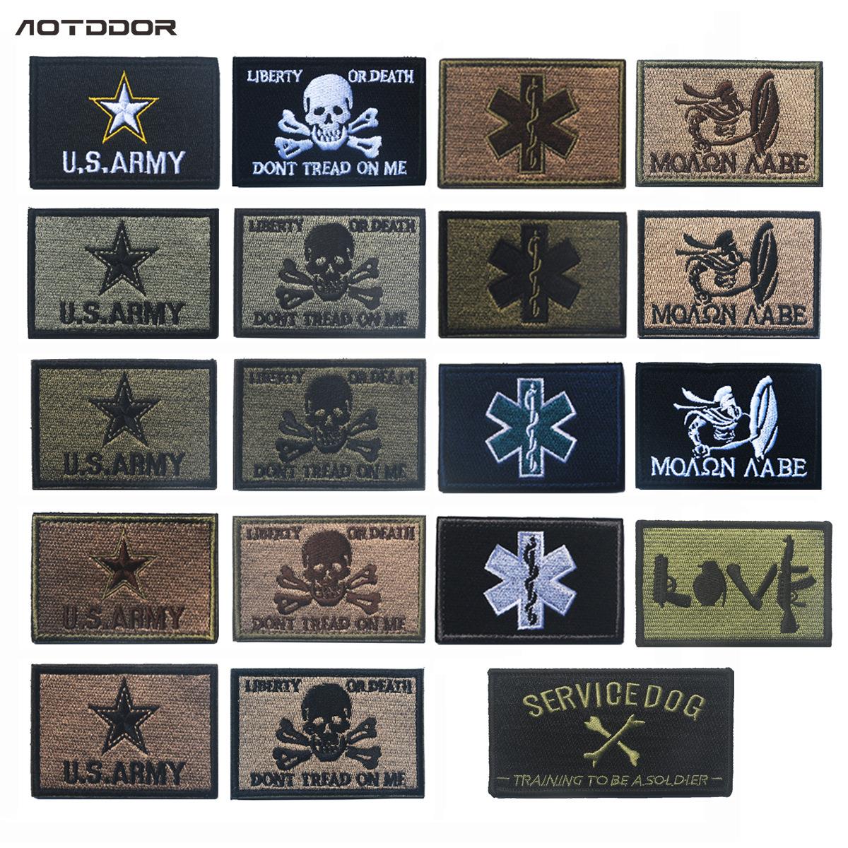 Stock Source Embroidery Magic Sticker Arms Chapter Shoulder Badge Embroidered Cloth Labeling Skeleton