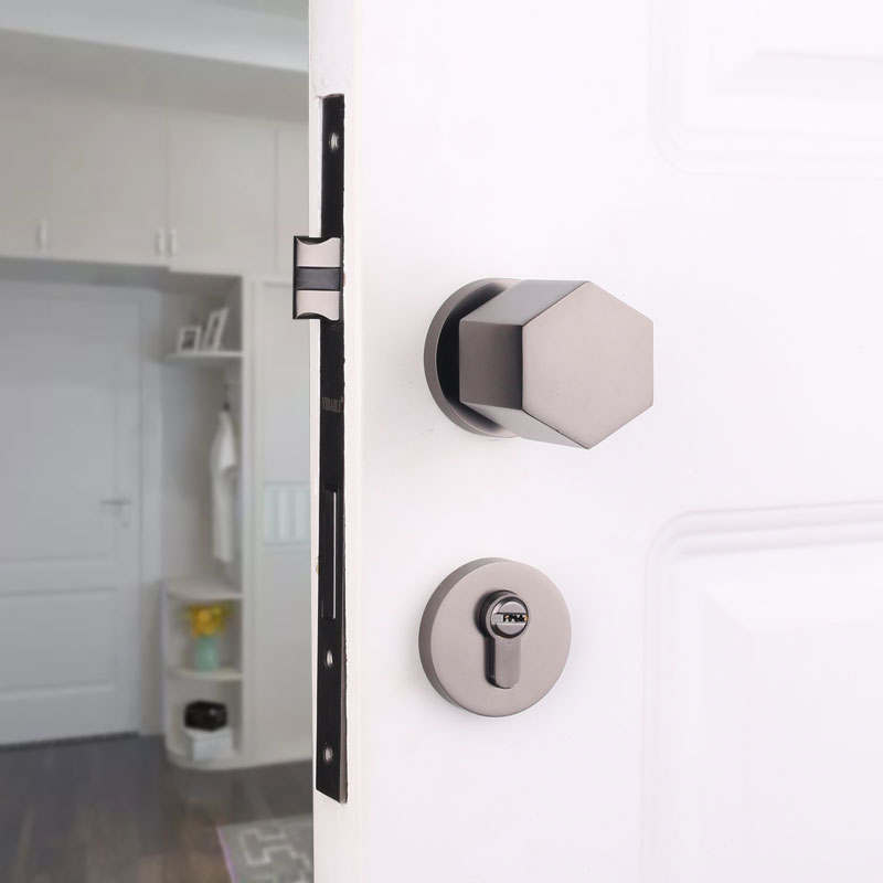 Yibili Gray Black Room Door Lock Modern Simple Indoor Bedroom Door Handle Nordic Silent Two-Piece Solid Wood Door Lock