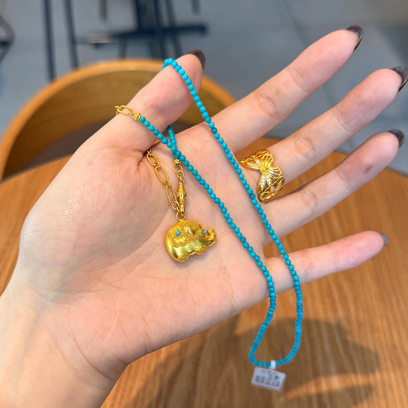 瑞诺黄金墩墩象蓝松石项链足金999设计感吊坠，情人节送女友的宝藏选择？