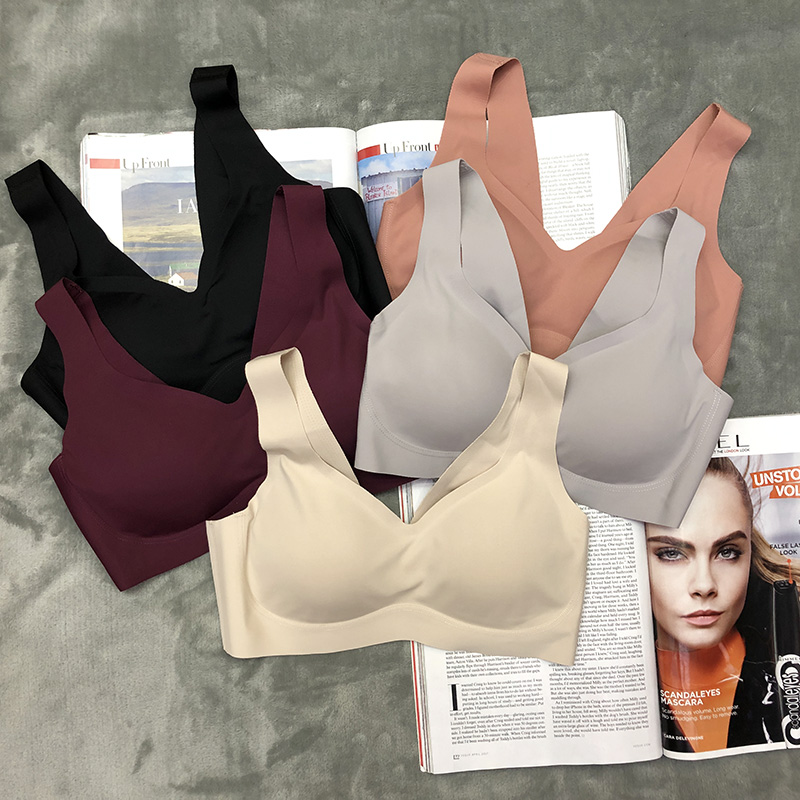 Steel ring receives a breast - milk vest bra invisible after the thickness of 2 bra cushion without trace 918 reassuring underwear