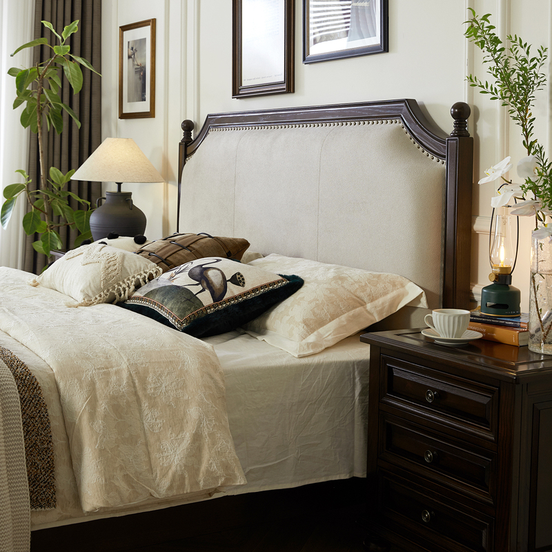 Kanas American-Style Solid Wood Bed with Soft Upholstery, Country Vintage Master Bedroom Double Bed, 1.8m Large Bed, Natural Wood Furniture Kanas American-Style Solid Wood Bed with Soft Upholstery, Country Vintage Master Bedroom Double Bed, 1.8m Large Bed, Natural Wood Furniture