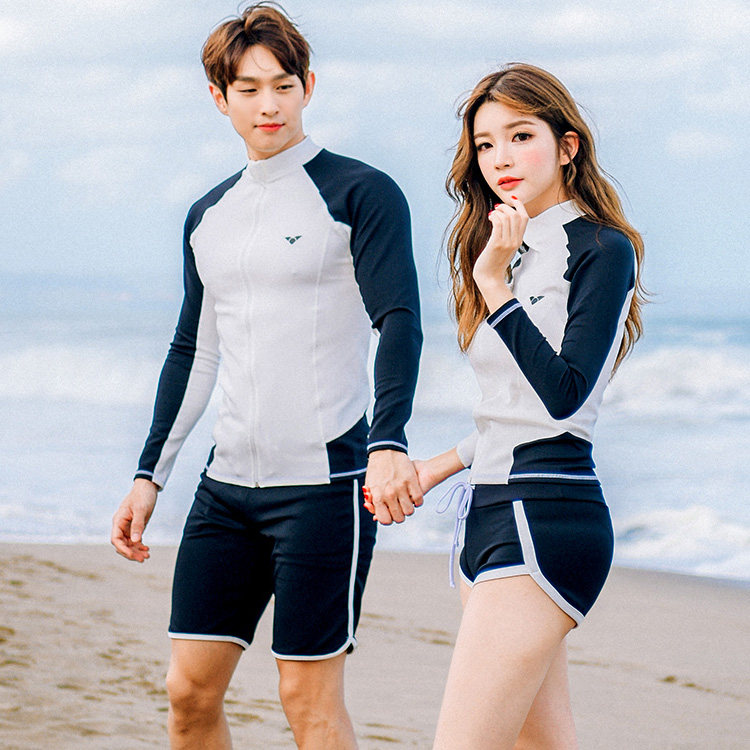 2020 South Korea's new men's two-piece set women's three-piece set flat angle long-sleeved two-piece fashion conservative sports couple swimsuit