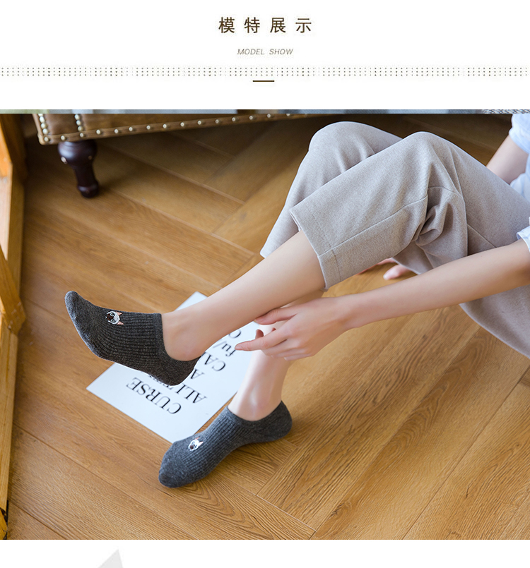 Vớ cotton nữ dễ thương vớ Nhật Bản thấp giúp chống trượt thuyền vớ mùa xuân và mùa hè mỏng phần miệng nông nữ vô hình vớ thủy triều - Vớ bông tất vớ nữ