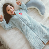 Childrens flannel nightgown Girls home robe Girls pajamas Autumn and winter thickened coral velvet female children warm bathrobes