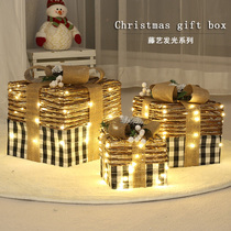 Christmas Decorations Iron Art Luminous Courtesy box Three sets of rattan choreography box Christmas tree heaps Scene Decorative Pendulum