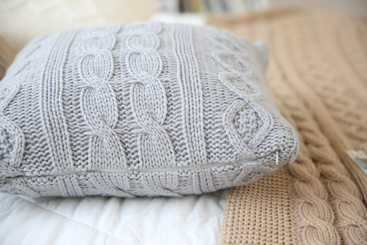 Phong cách Bắc Âu cashmere đan gối len đệm màu rắn sofa vuông gối cửa sổ gối không có lõi gối kèm chăn văn phòng