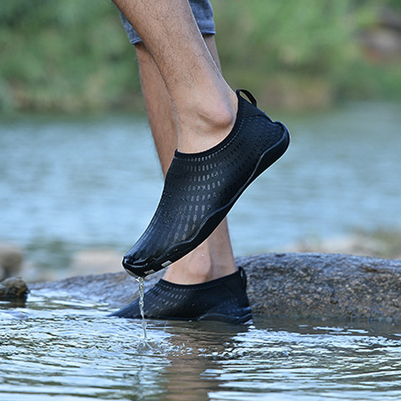 New men and women couples tracing shoes summer non-slip wear-resistant nb beach shoes Korean version of quick-drying rafting women's shoes men's sandals