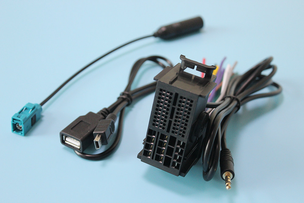 Jeep Free Light Joy Feixiang Fiat Guide Wrangler Challenger CD Tail Line AUX FM USB