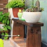 Карбонизированная антикоррозивная деревянная открытая балкона для балконов -лестница цветочная стойка многослойная сплошная деревянная скамья ступенчатая цветочное бассейн бурного окна с длинной полоску