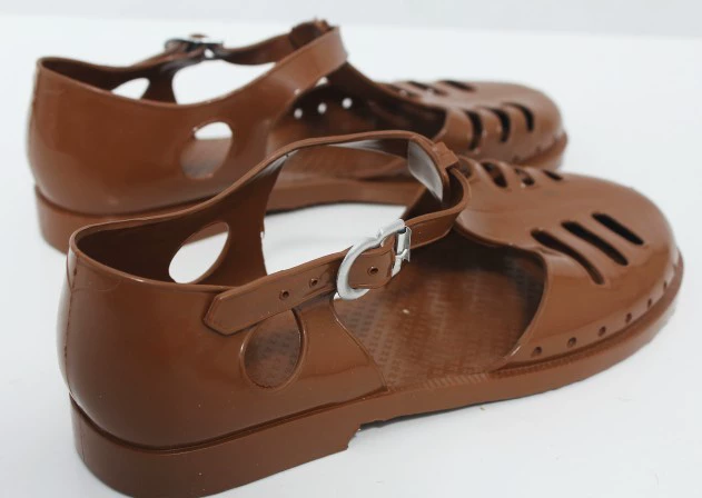 Dép chính hãng 3547 Dép nhựa nam Baotou Retro Màu vàng hoài cổ quân đội sandal da nam