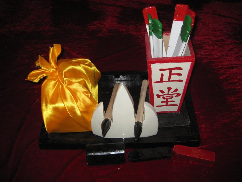 Peking Opera Yue Opera stage props, drama and opera performance supplies, the main hall of the four treasures of the main hall