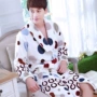 Áo ngủ nam mùa thu và mùa đông dày flannel áo choàng tắm những người yêu thích san hô lông cừu dài tay của phụ nữ đồ ngủ da báo đặc biệt đồ ngủ nữ mùa đông