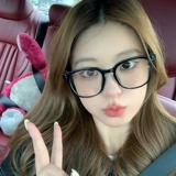 Большое круглое лицо, подходящее для очков черная рама, женская корейская версия артефакта Artifact Anti -Blue Light Net Net Red Flat Light Myopia может быть сопоставлена