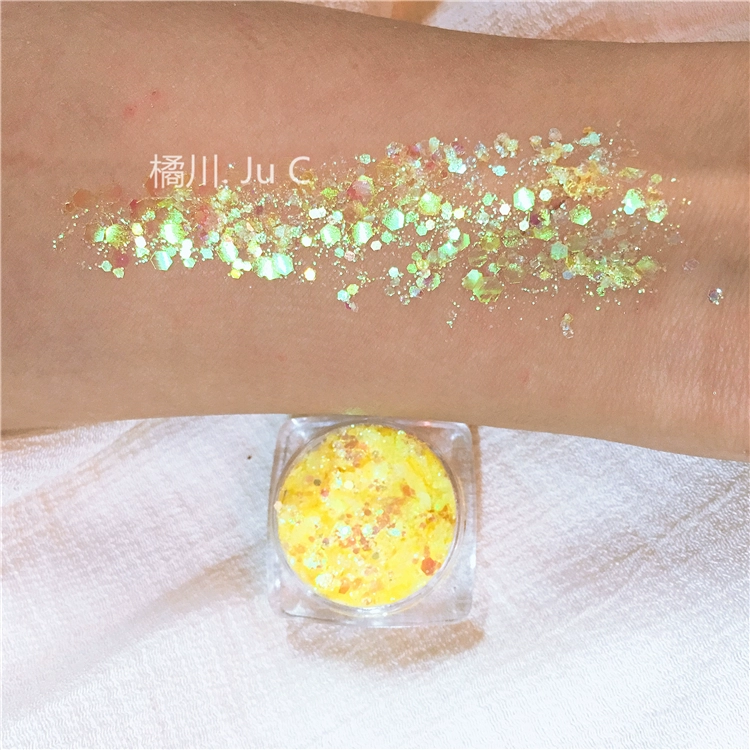 Cô gái trang điểm wizard bụi mermaid cân độ bóng cao sequin gel kem flash hiển thị ins mặt mềm chị bóng mắt bảng phấn mắt etude house