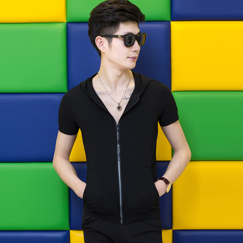 Mùa hè nam đội mũ trùm đầu ngắn tay zip-up cardigan thiếu niên đội mũ trùm đầu T-shirt Hàn Quốc phiên bản của đáy nửa tay áo chặt chẽ.