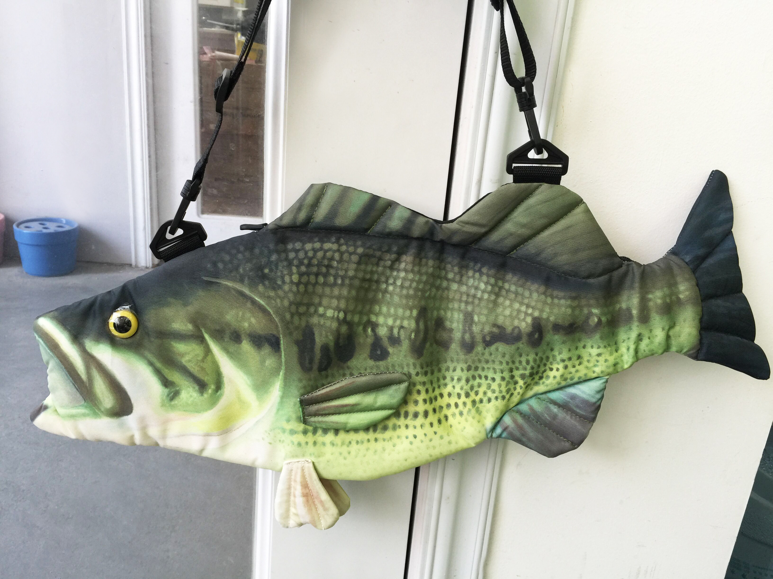 2019 trendy creative individuality bag marine fish bag printed crossbody backpack cute 3D animal bag many men and women