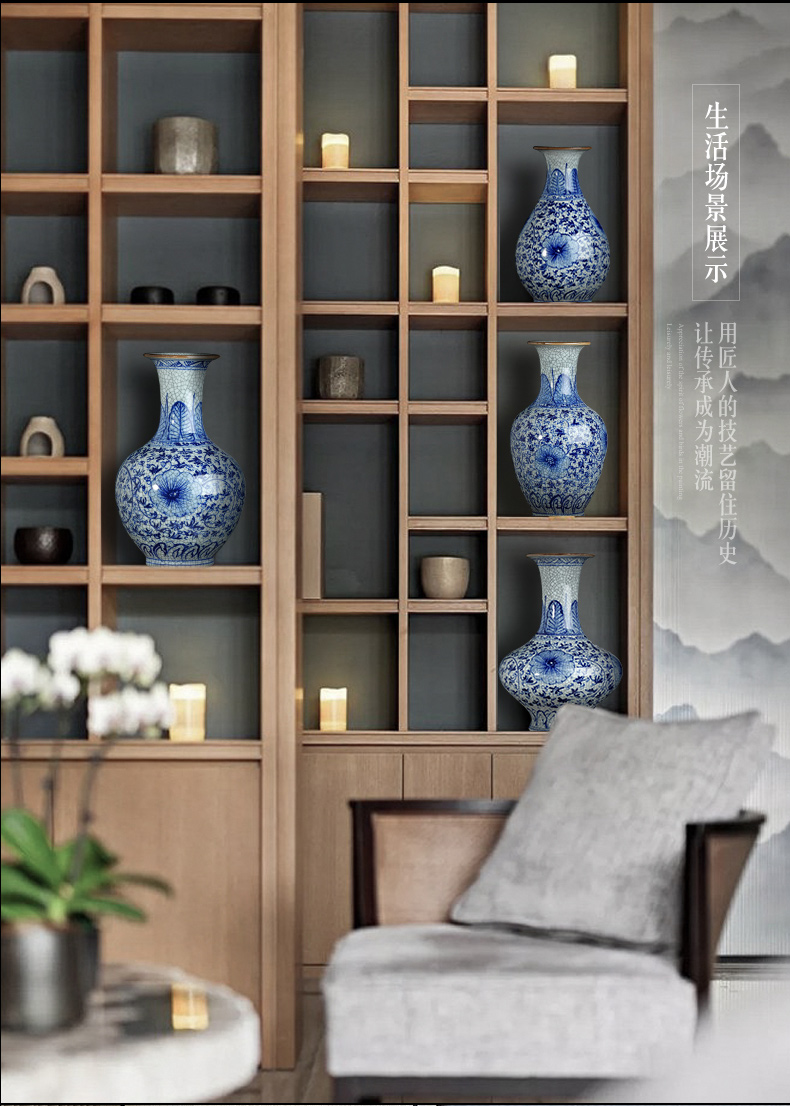 Jingdezhen ceramics Chinese style living room home wine ark, adornment furnishing articles antique hand - made crack blue and white porcelain vase