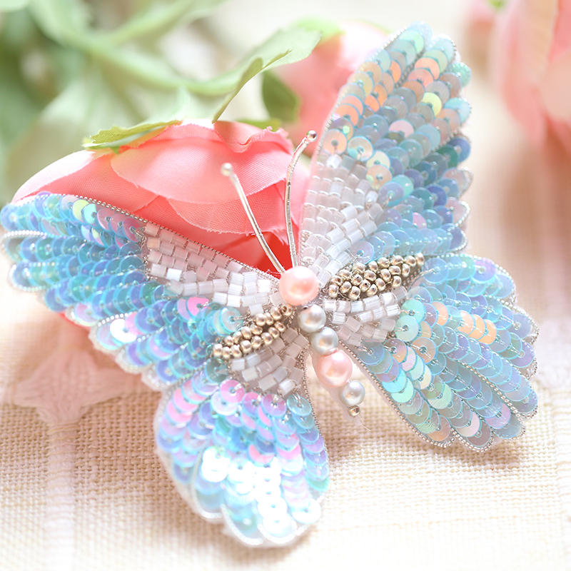 A French style hand embroidered gift diy material bag butterfly brooch