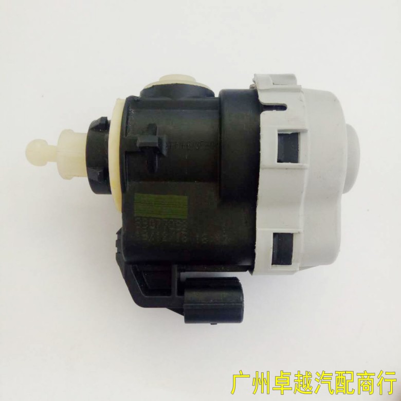 雪铁龙C5指南者标致508大切诺基车灯大灯高度