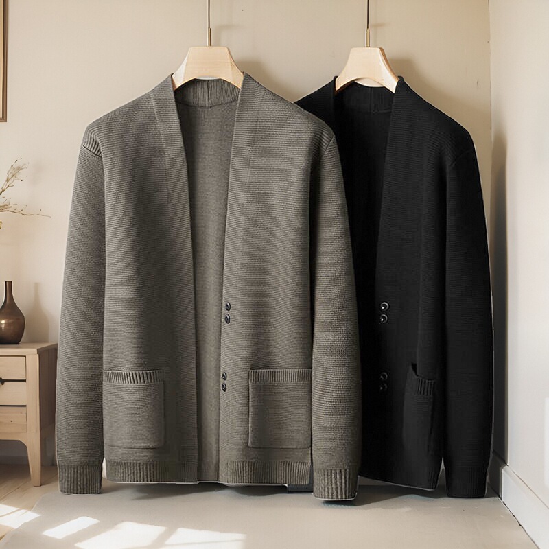 Spring and Autumn Plus-Size Light Luxury Fashion Cardigan for Men, Stylish Green Collar Comfortable Sweater Knitwear for Big and Tall Men