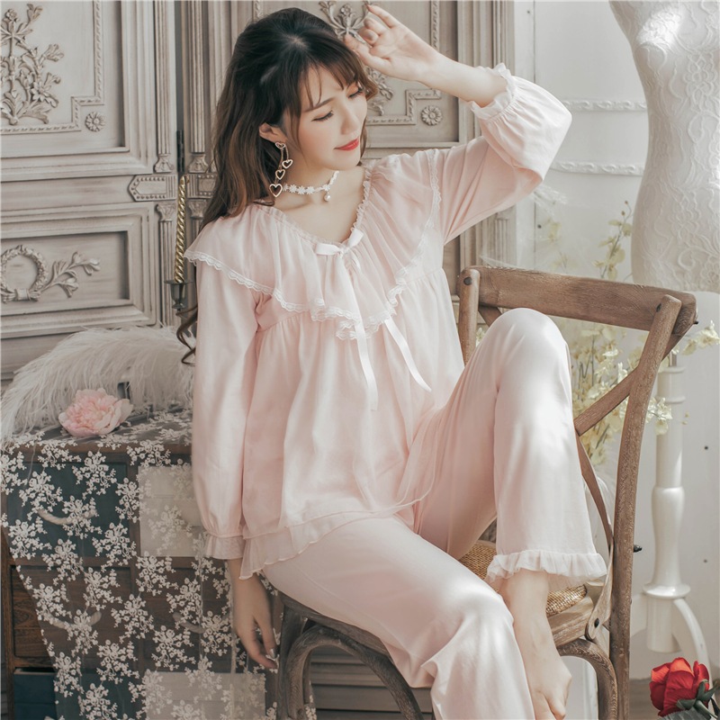 Princess style pajamas Women's autumn pure cotton lace Japanese sweet fairy retro home dress set with chest pad