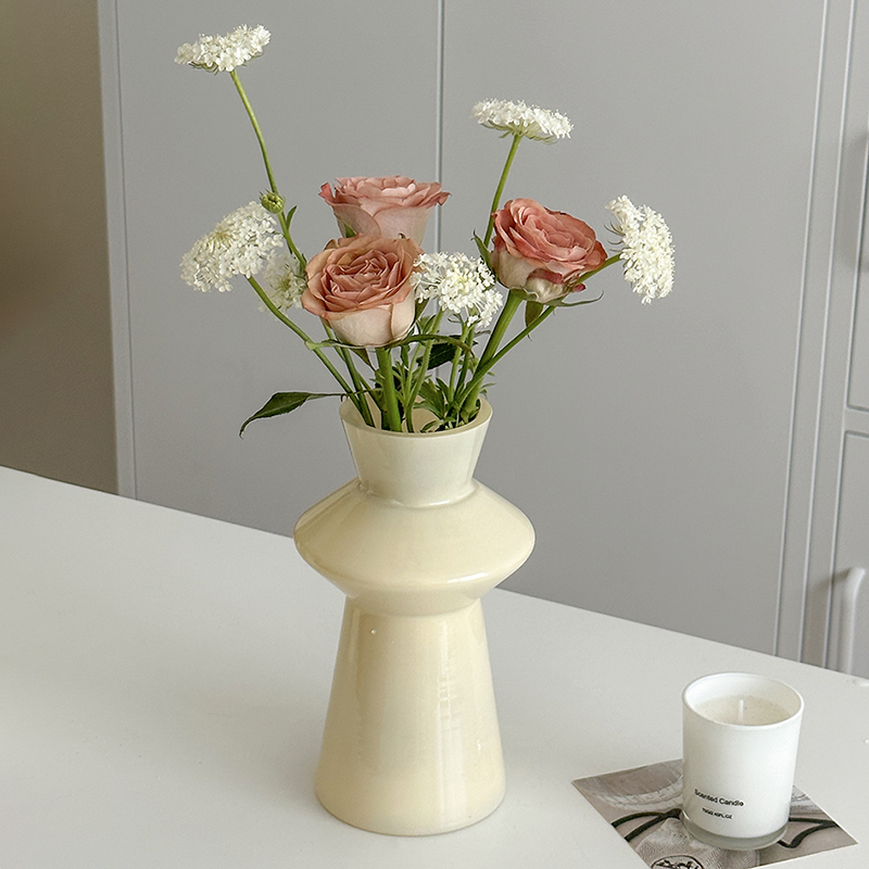 Medieval Milk Jade Color Glass Vase Retro Floral Living Room Side Cabinet Decorated Light Extravagant Nets Red Ins Wind Flower Arrangement Pendulum-Taobao