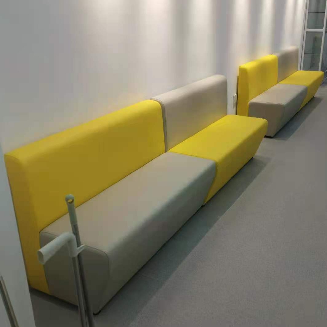 Early education center training institutions leaning against wall cassetto sofa parents waiting for rest area benches Preschool Hallway Sofa