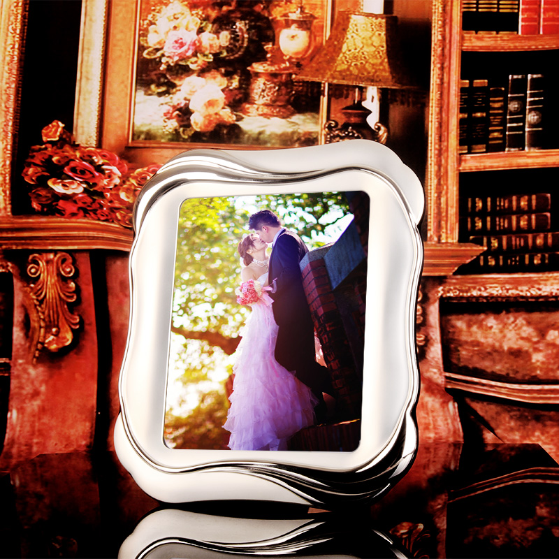 Flavenz horizontal vertical universal metal European-style hanging wall photo frame 6 inch 7 inch 8 inch 10 inch photo frame swing table