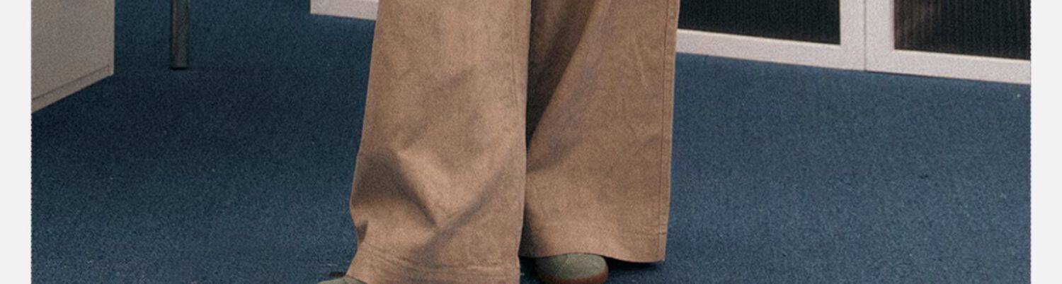 EZEK рубашка женские модели 2025 новый взрыв моделей Ранняя весна уникальный супер хороший смотреть куртка темперамент полоса накладки пальто женщина 