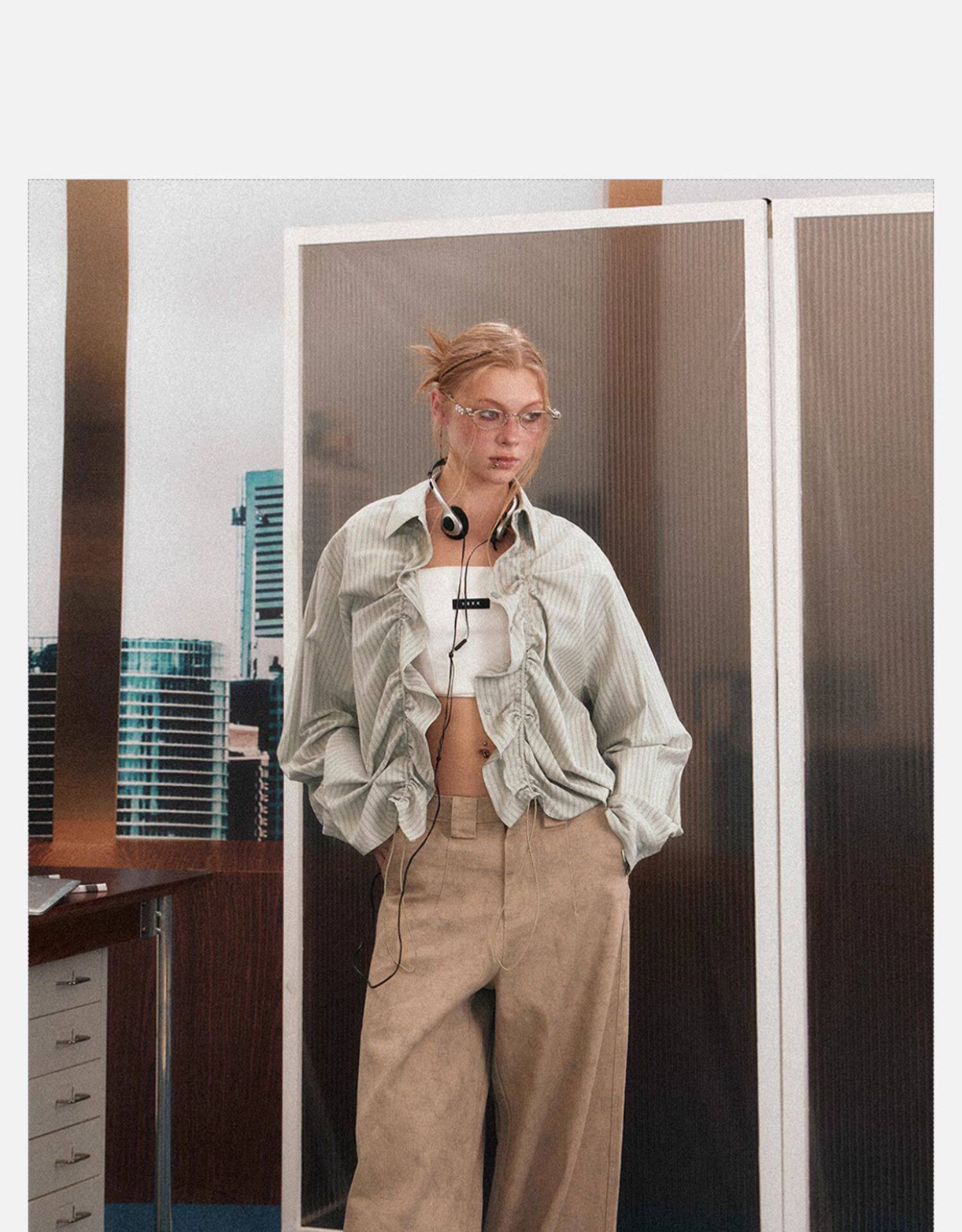 EZEK рубашка женские модели 2025 новый взрыв моделей Ранняя весна уникальный супер хороший смотреть куртка темперамент полоса накладки пальто женщина 