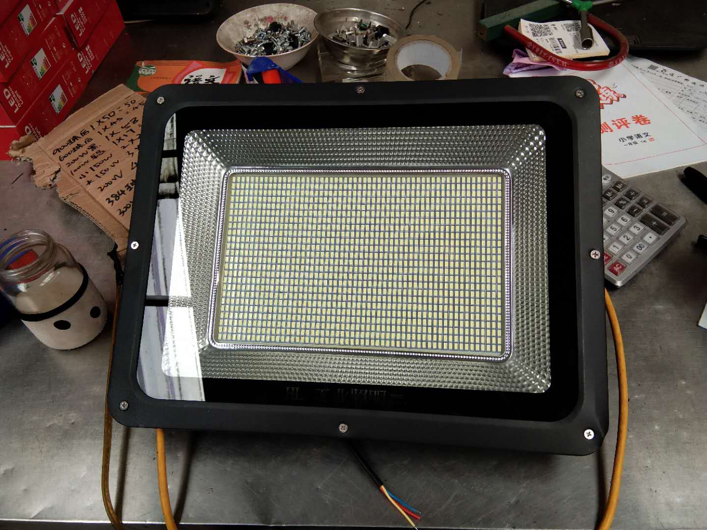 Outdoor waterproof LED floodlight 50W ultra-bright courtyard plant lightning-proof explosion projection underwater advertising signboard tree light