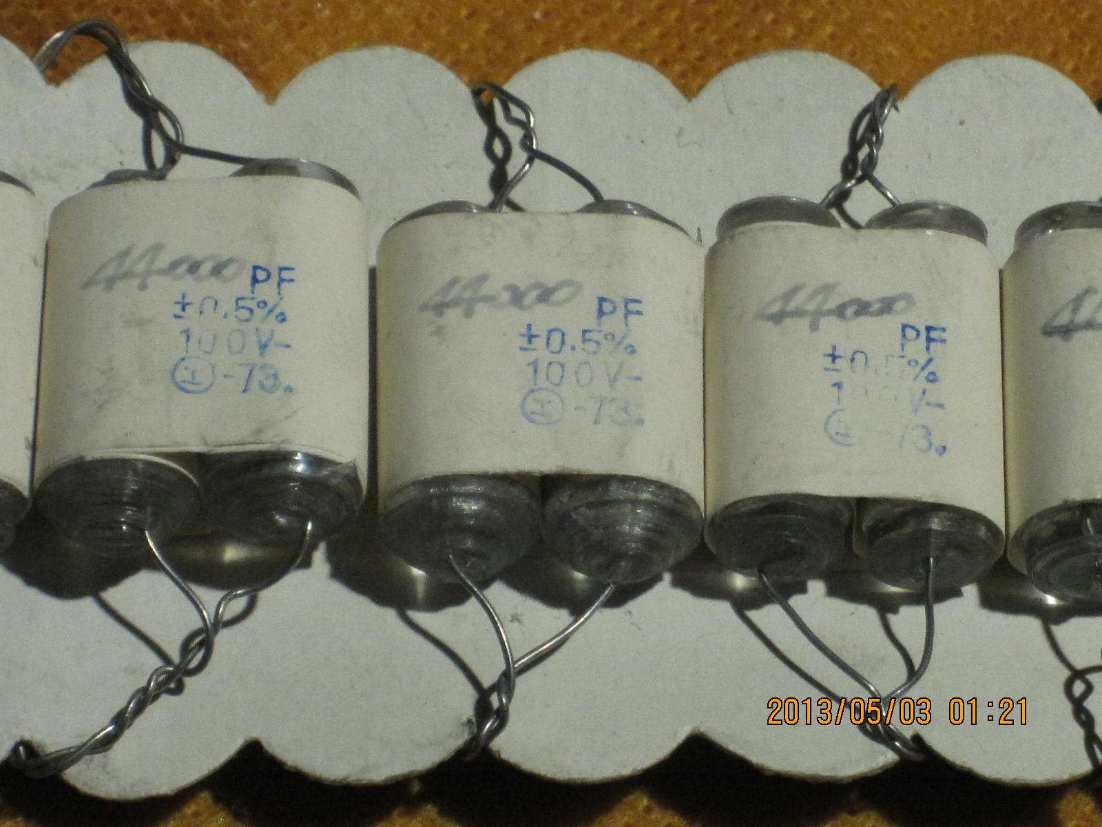 73 years new high-precision thousandths of 5-polystyrene capacitors 44000PF 100V
