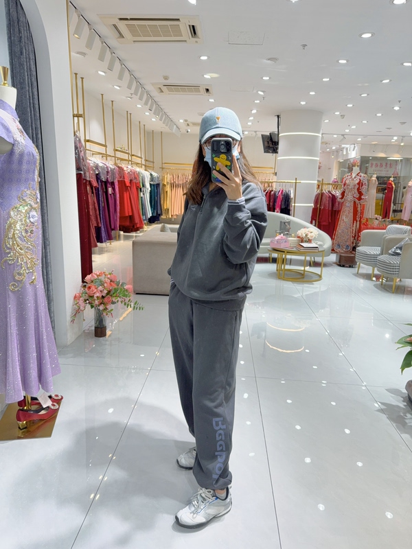 Authentic Reebok Fleece-Lined Sweatpants (Genuine Export to Japan, No Imitation Products)