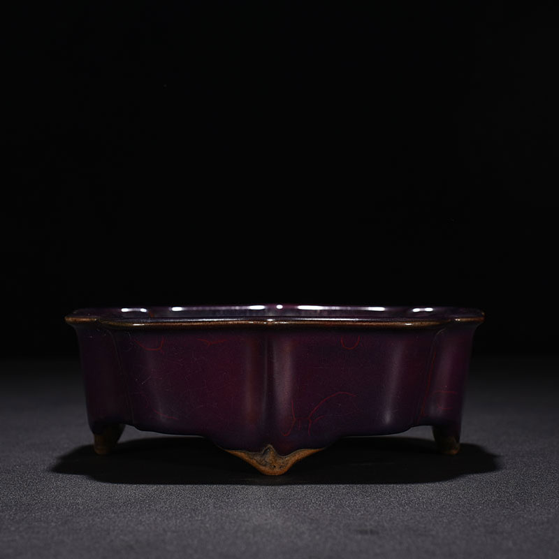 The Song Jun Kiln is flawred with a dazzling rose purple glazed sea-tang wash