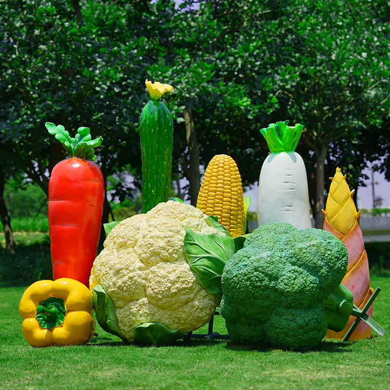 Outdoor Fiberglass Simulation Vegetable and Fruit Sculptures: Strawberry, Cabbage, Farm Orchard Landscape Decoration Model Large Ornaments