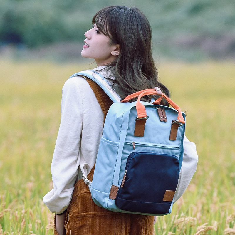 Qminica 2022 new fashion schoolbag large-capacity backpack college students 16-inch waterproof computer plush